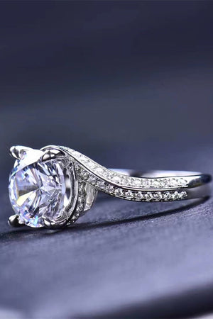 Keep Your Eyes On Me 3 Carat Moissanite Ring