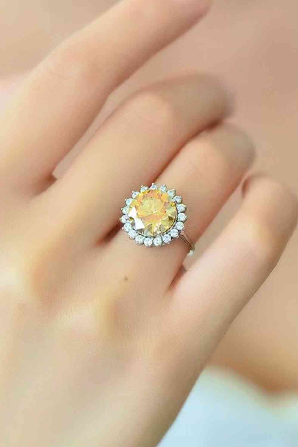 925 Sterling Silver 2 Carat Moissanite Sunflower Ring - WAZKA