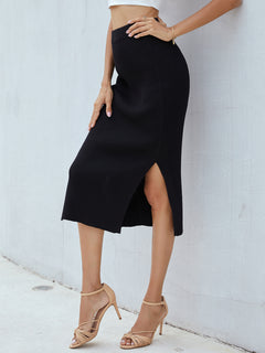 Ribbed Side Slit Midi Skirt in Black