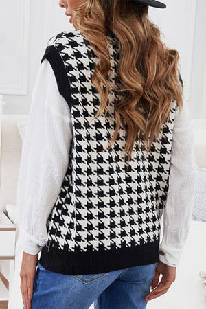 Houndstooth Button Front Sweater Vest - WAZKA